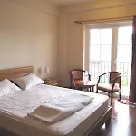 Moonlight Serviced Apartmnet