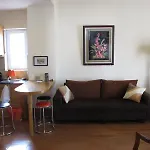 Moonlight Serviced Apartmnet